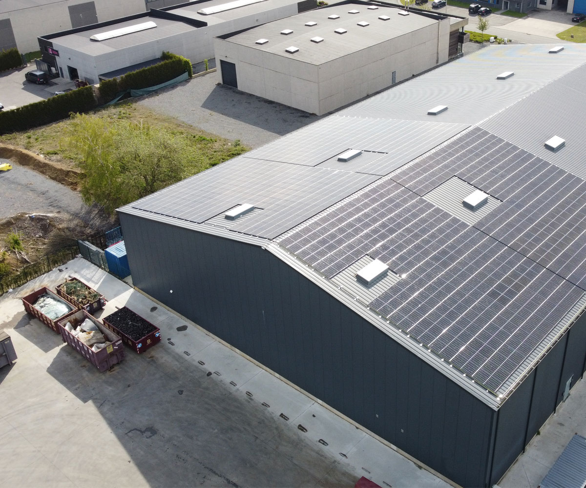 centrale solaire sur toiture entreprise